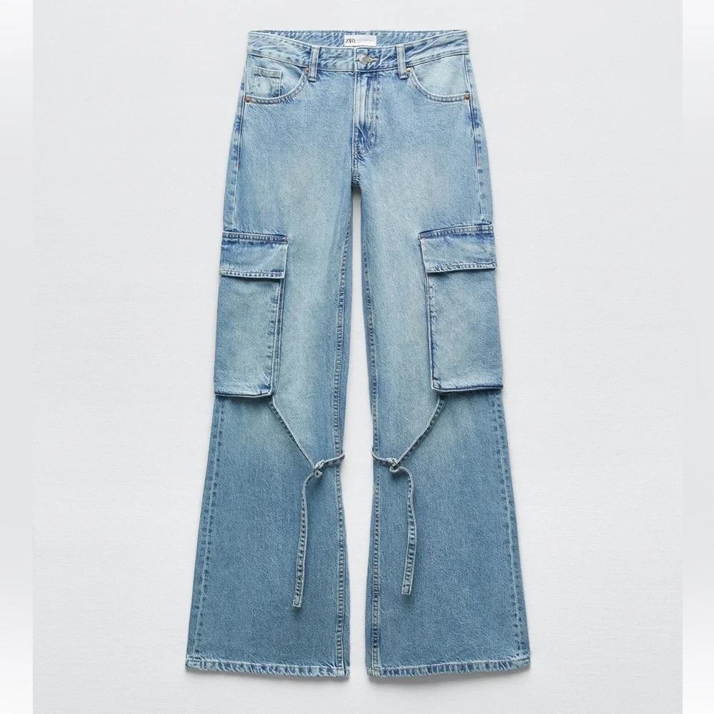 Zara Women Light Blue Wide Leg Cargo Jeans Utility Strap Denim 2 US 34 EU